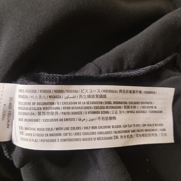 Abercrombie and Fitch Embroidered Mini Dress sz S - Picture 8 of 9